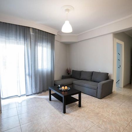 Appartement Next To The Center!!! à Kallithea  Extérieur photo