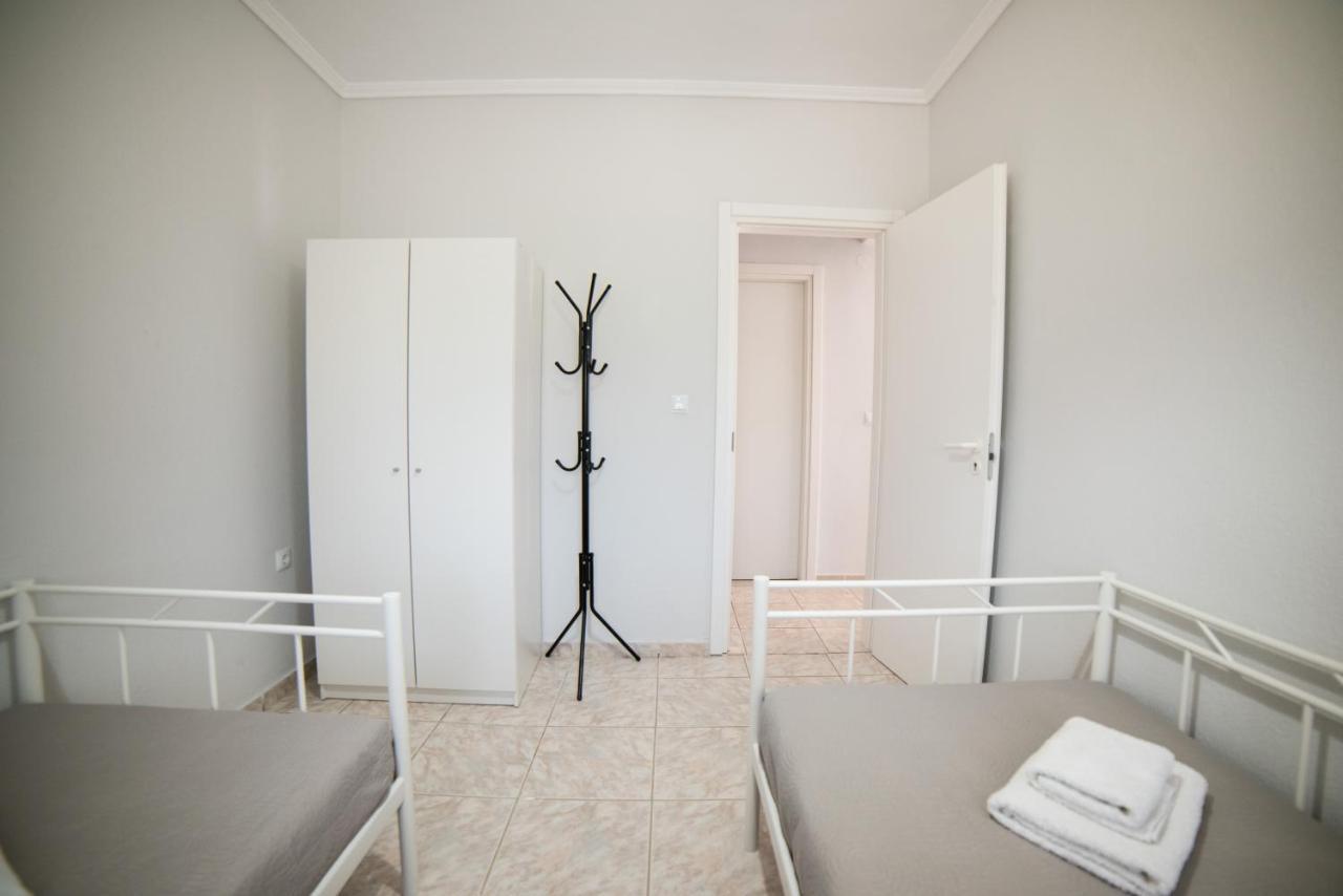 Appartement Next To The Center!!! à Kallithea  Extérieur photo